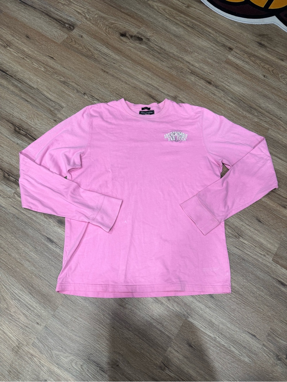 Y2K Abercrombie & Fitch Light Pink Long-Sleeve Tee